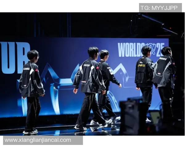 英雄联盟S15总决赛精彩回顾与最佳战队荣誉诞生的历史性时刻